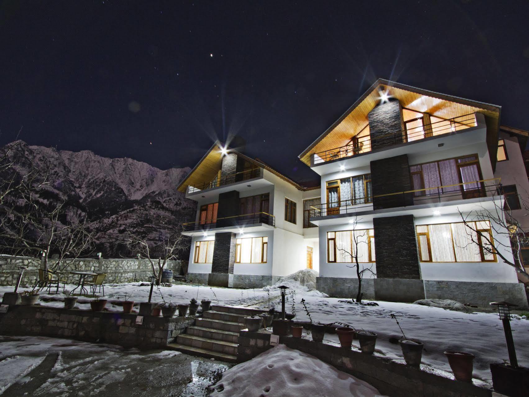 Mount Ville Cottages Manāli Eksteriør bilde